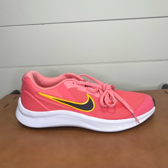 Girls Nike Starrunner 3 - Picture 5 of 9